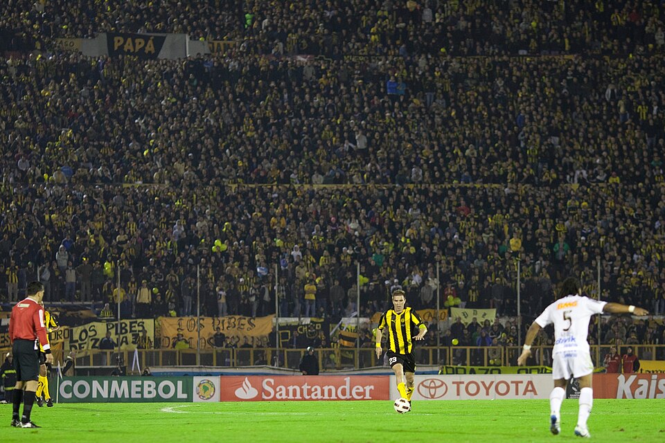 File:Peñarol vs Santos 2011-06-15 - 4.jpg