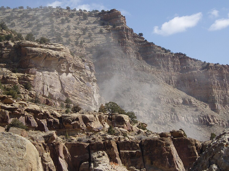 File:Nine Mile Canyon dust.jpeg