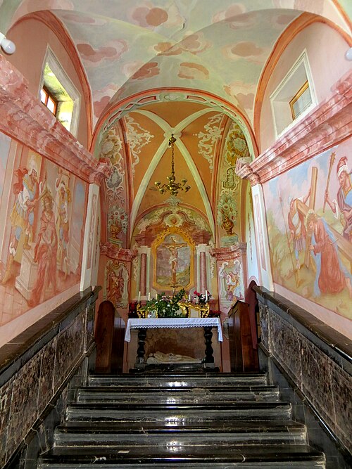 File:Nova Stifta Slovenia - chapel.jpg