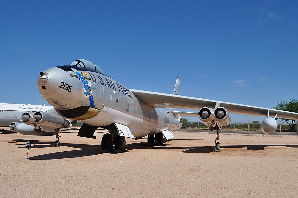 File:53-2135 B-47 Pima Museum (11653133596).jpg