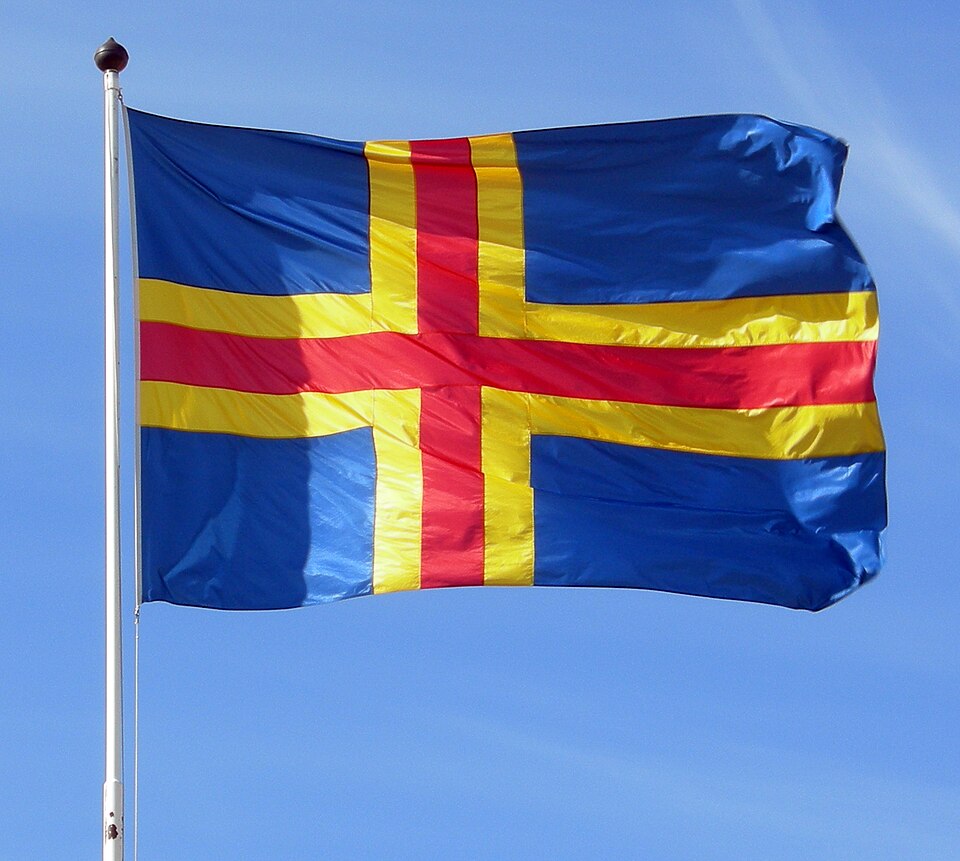 File:AlandsFlag.JPG