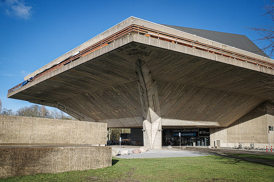 File:Aula Technical University Delft.jpg