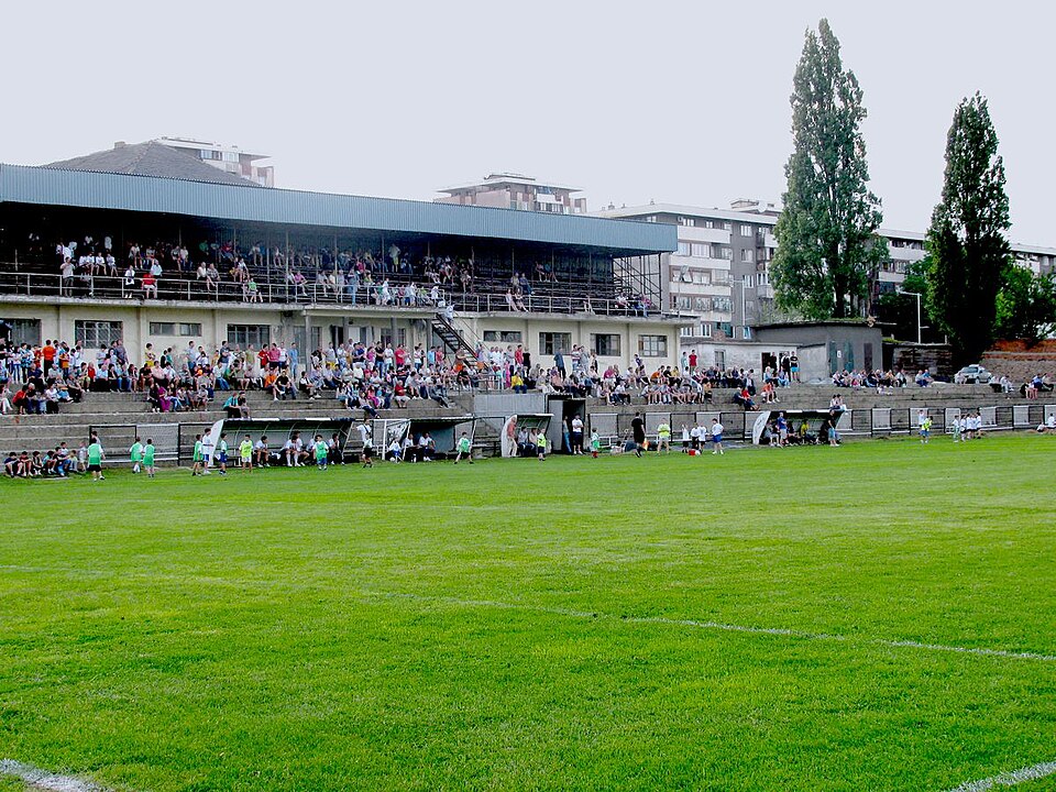 File:FK Bor stadium.jpg