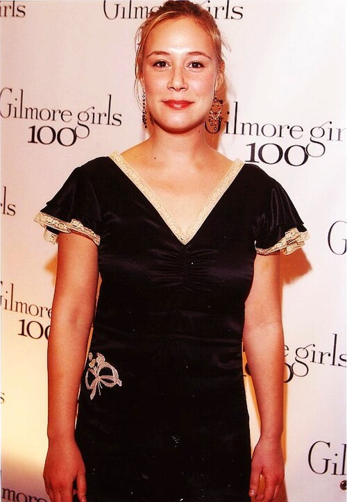 File:Liza Weil.jpg
