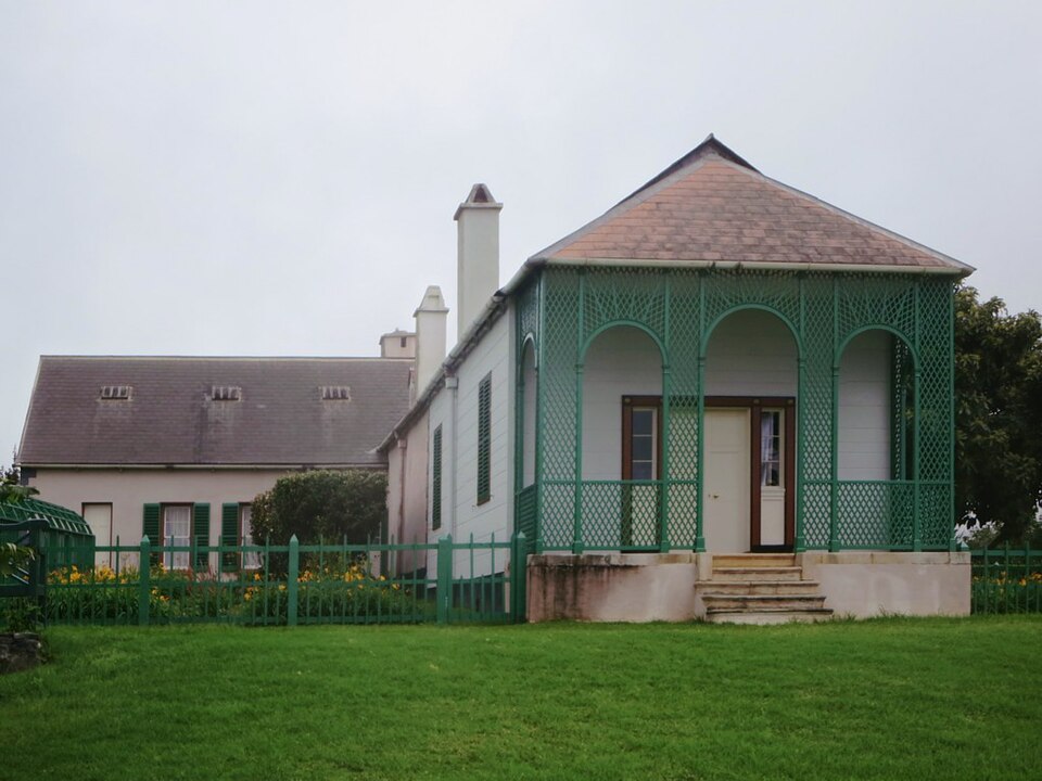 File:Longwood House (16311222817).jpg
