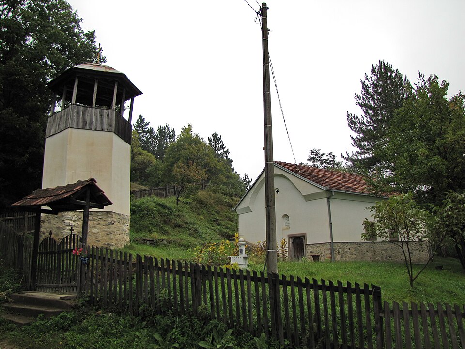 File:Bistarska crkva2.JPG