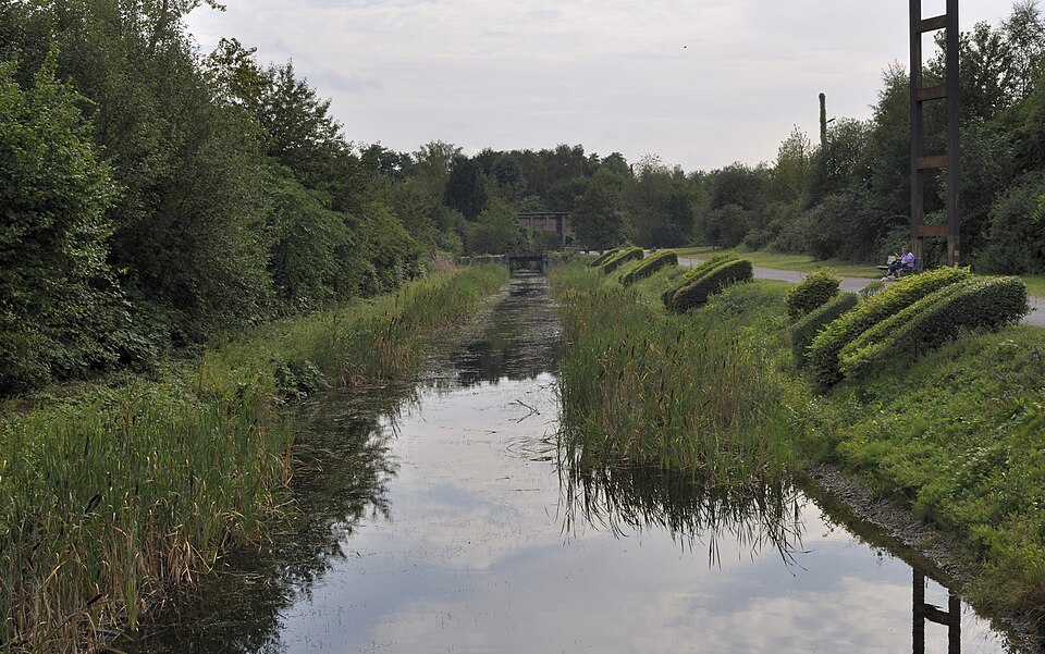 File:Duisburg (DerHexer) 2010-08-11 078.jpg