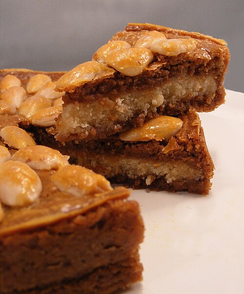 File:Gevulde Speculaas.jpg