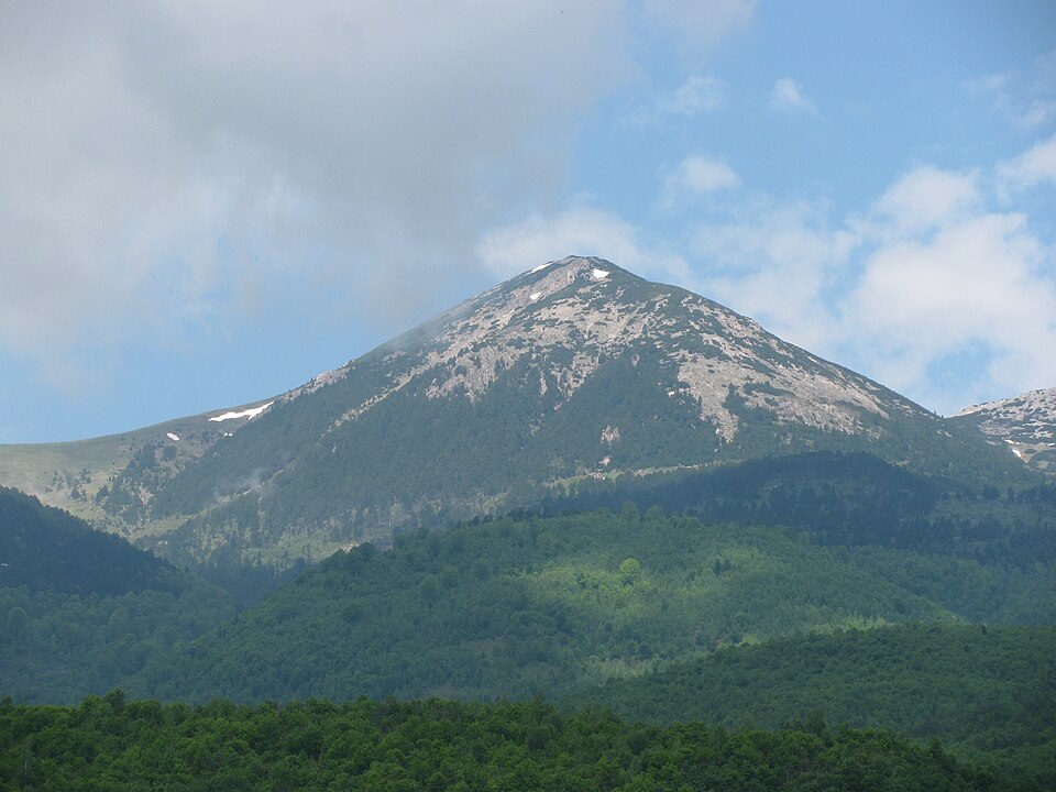 File:Maja e Strellcit 2377m nga Dukagjini.JPG