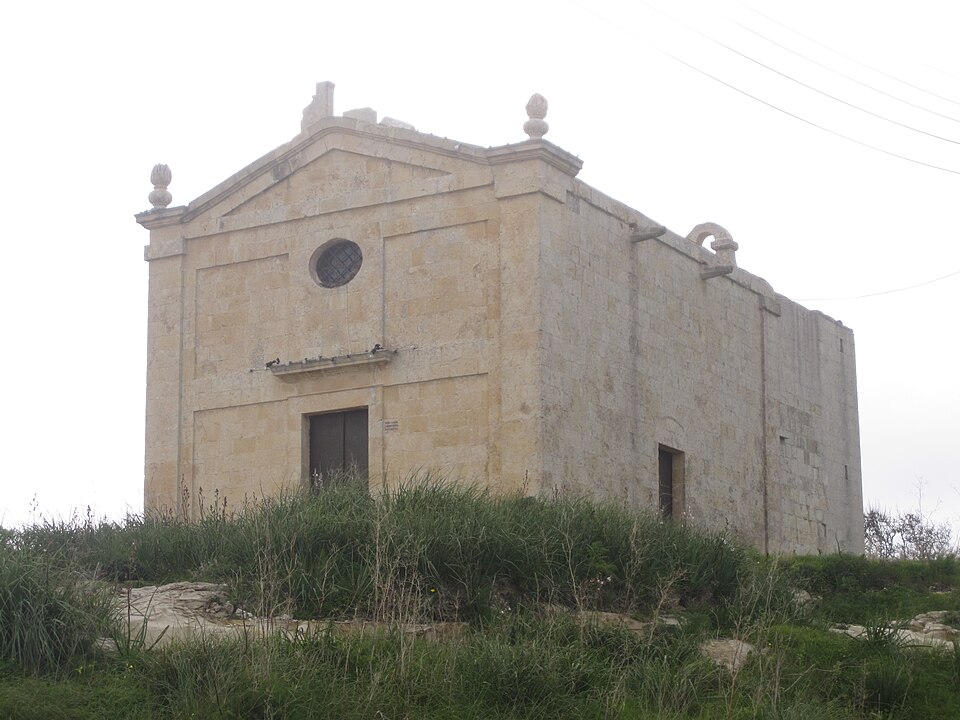 File:San Blas Chapel Siggiewi.jpg