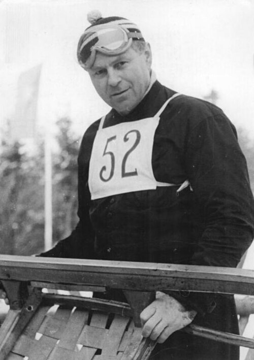 File:Bundesarchiv Bild 183-23342-1307, Oberhof, DDR-Rodelmeisterschaften, Feist.jpg