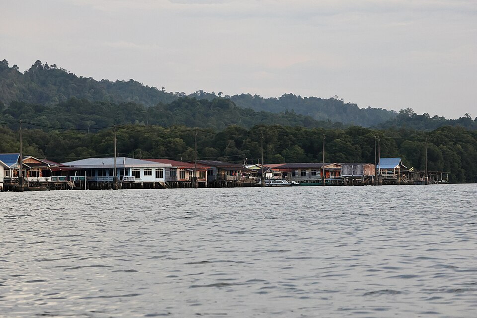 File:Kampong Ayer 27 May 2023 11.jpg