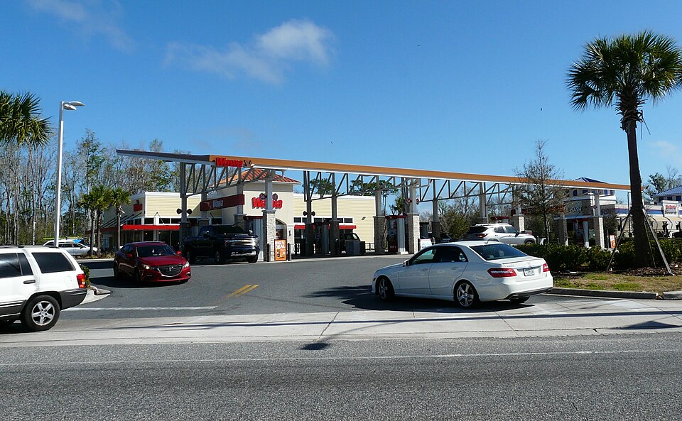 File:Wawa, Crystal River, Florida.jpg