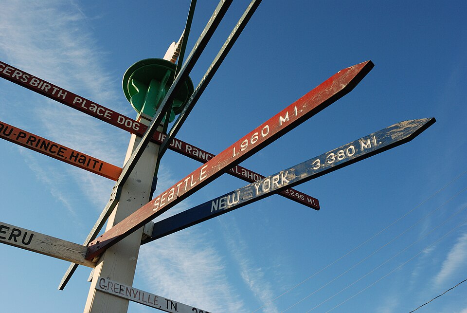 File:Barrow Milepost.jpg