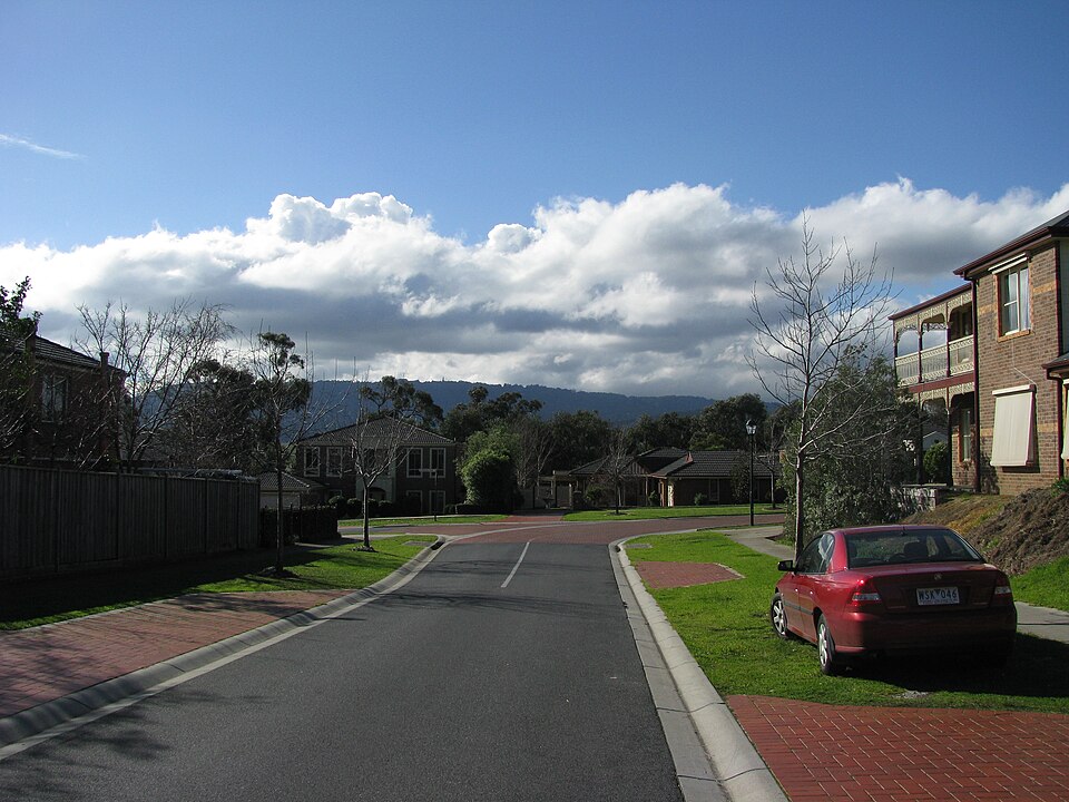 File:Lysterfield (3981461850).jpg