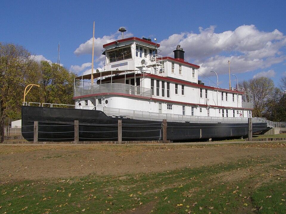 File:MV Sgt Floyd PA130675.JPG