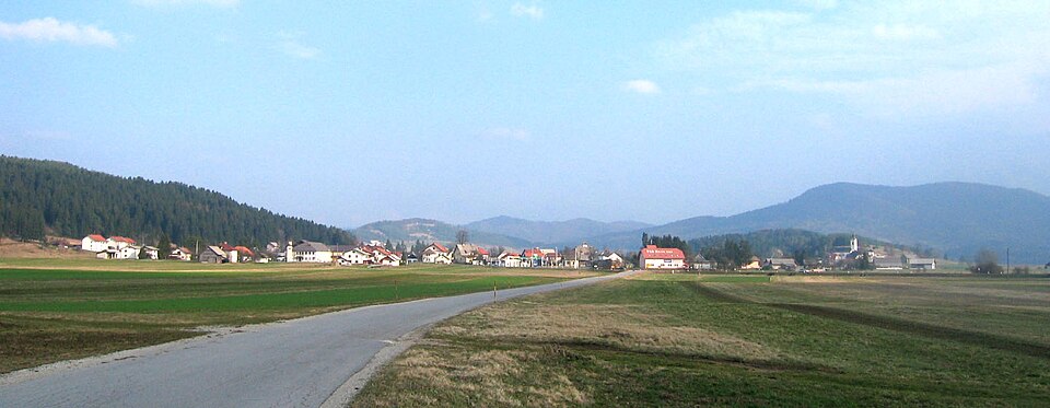 File:NovaVas-Bloke.jpg
