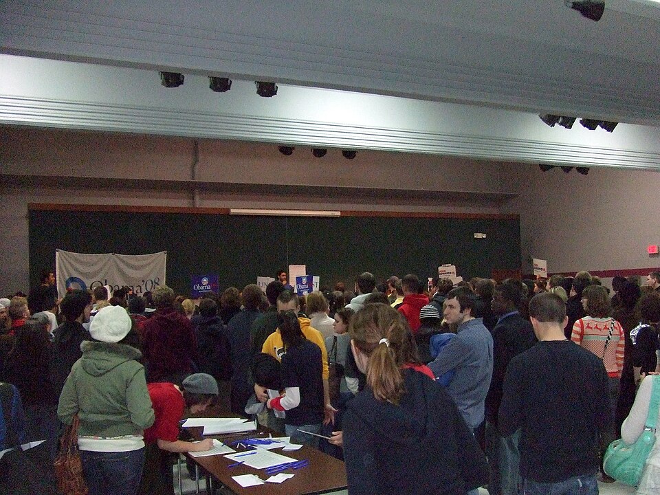 File:Iowa City Caucus.jpg