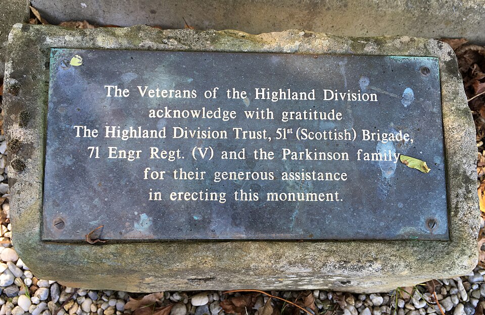 File:Memorial 51HighlandDivision-3-BrevilleLesMonts.jpg
