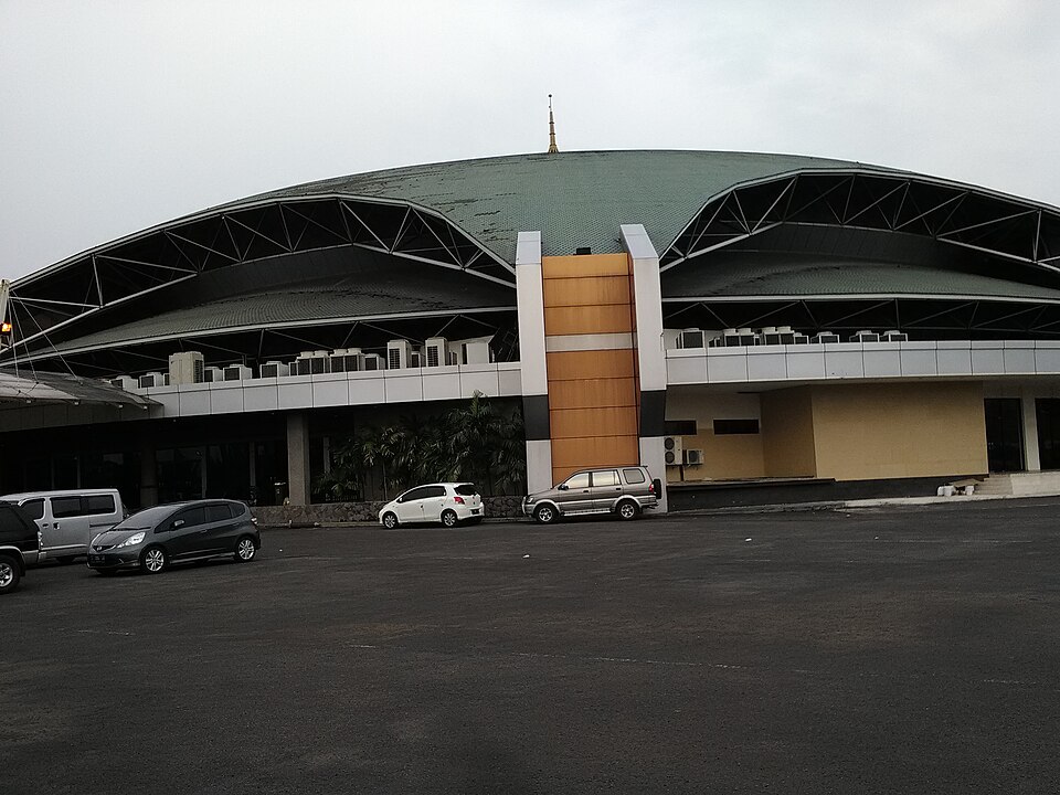 File:Bethany Nginden Building.jpg
