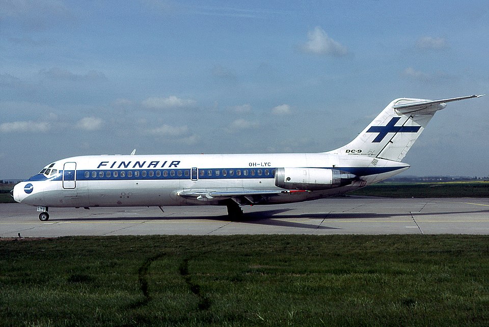 File:Finnair DC-9-14 OH-LYC at LFPO 19810503.jpg