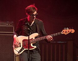 Dart performing in 2017