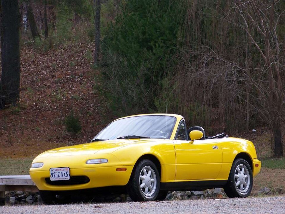 File:Mazda MX-5 (NA) Sunburst.jpg