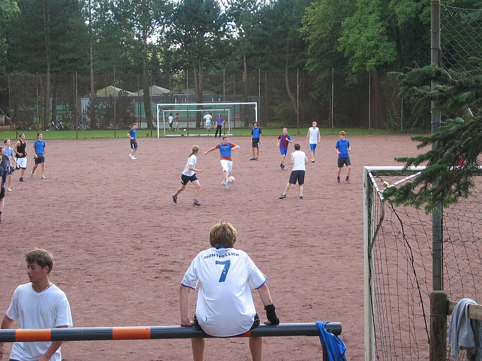 File:Sportplaetze.jpg
