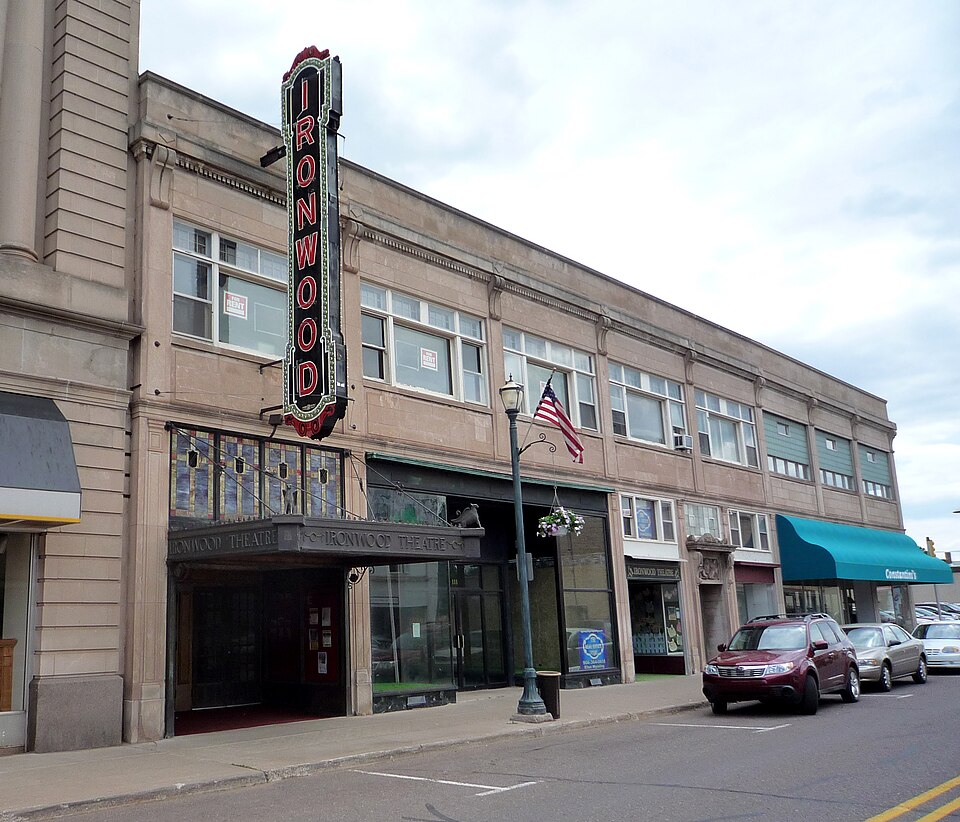 File:2009-0617-IronwoodTheatreComplex-Ironwood.jpg