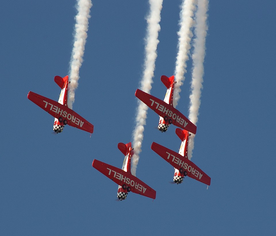 File:Airventure 2007 Aeroshell.jpg