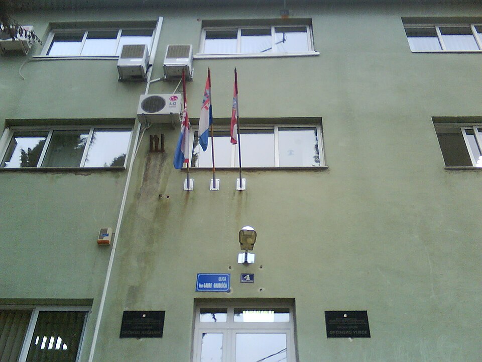 File:Grude council06380.JPG