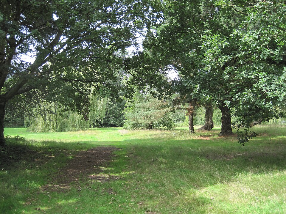 File:Hadley Green.JPG