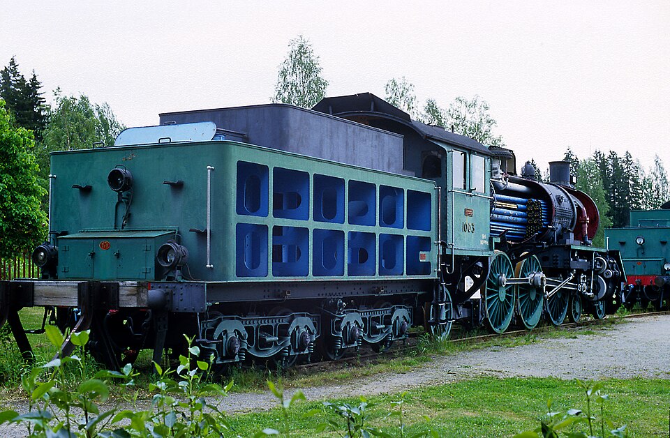 File:Hr1 1003, Tender (aufgeschnitten).jpg
