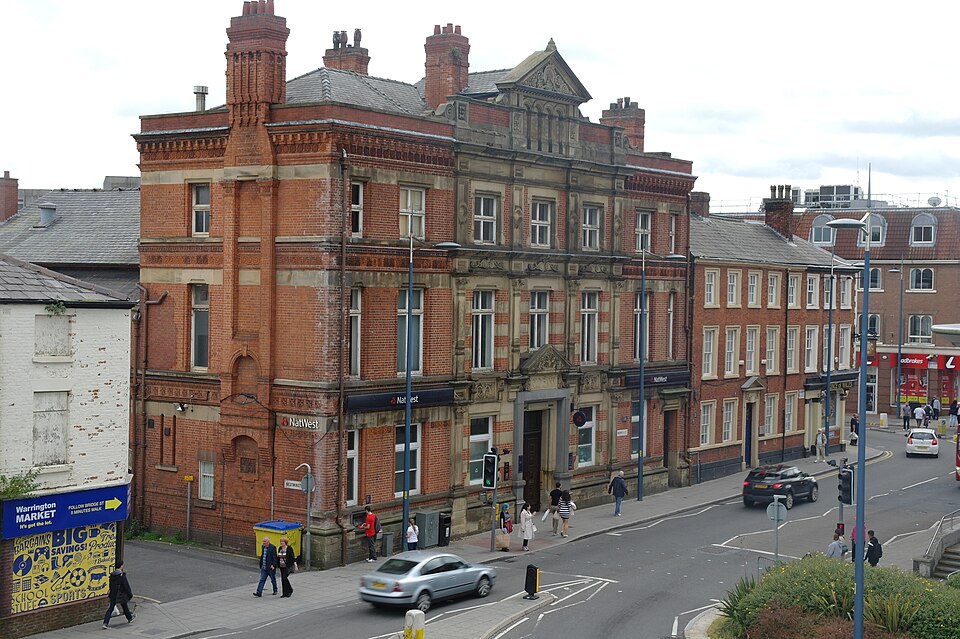 File:Old Parrs Bank2 JShipley 20150829.JPG