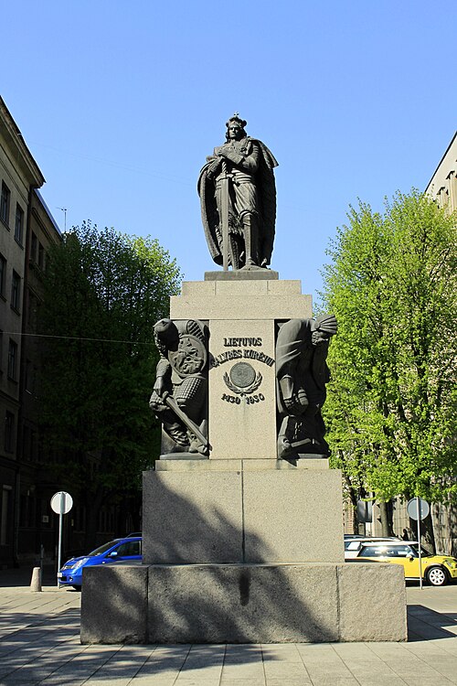 File:Vytautas the Great Monument .jpg