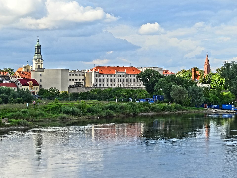 File:Bdg StrFordonzmostu 15 07-2013.jpg