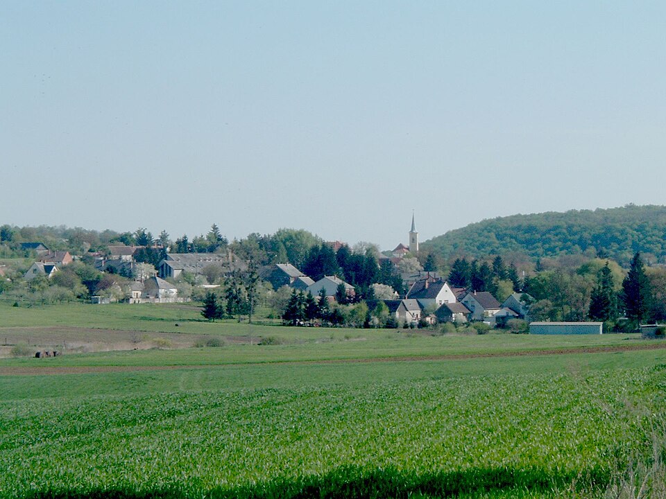 File:Fcsatar01.jpg