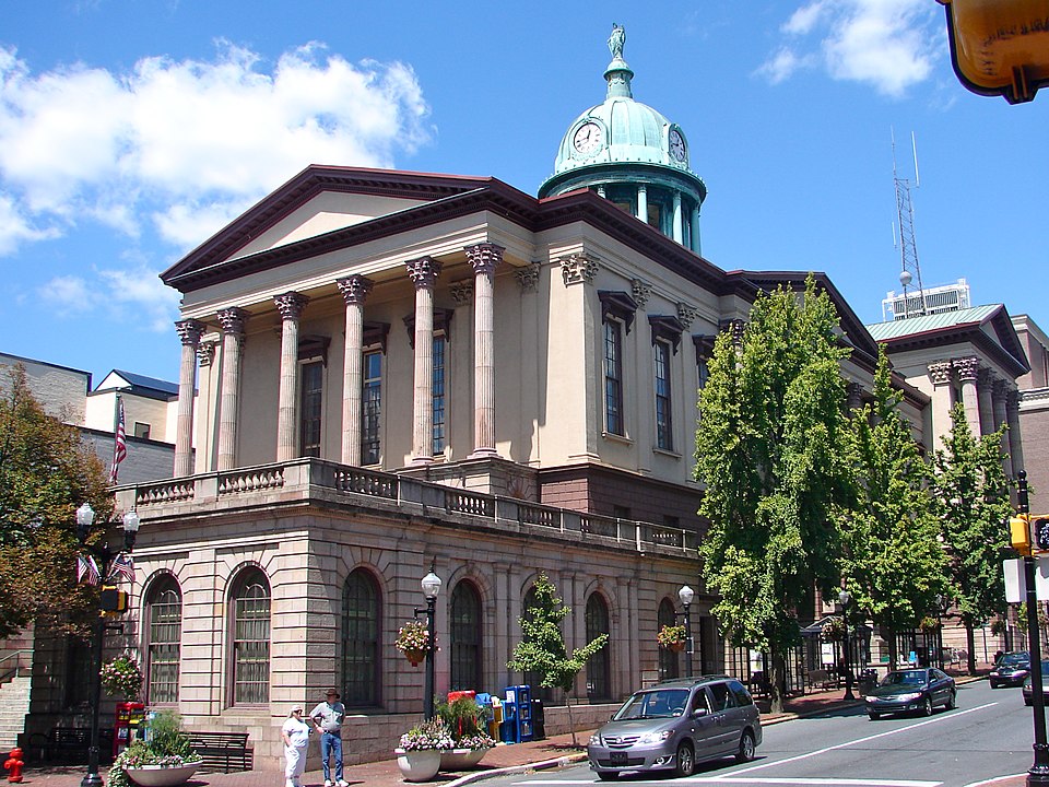 File:Lancaster Co PA Courthouse.jpg