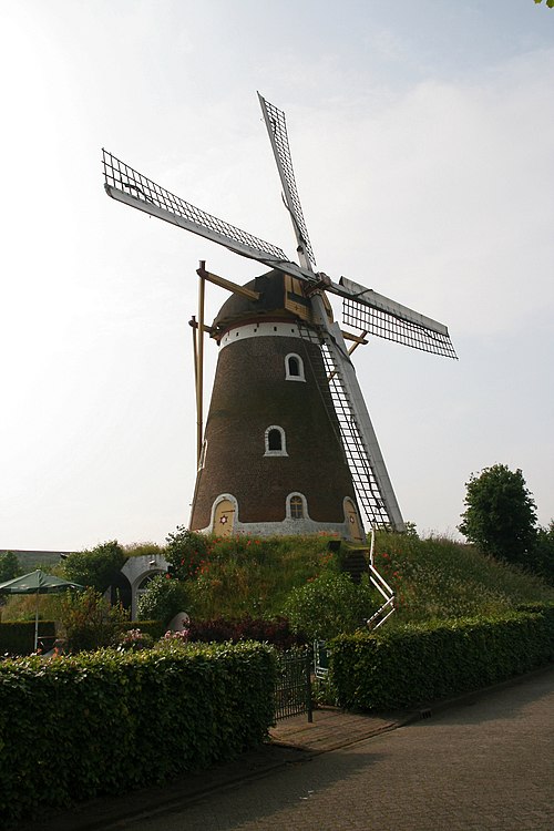 File:Bavel molen De Hoop.jpg
