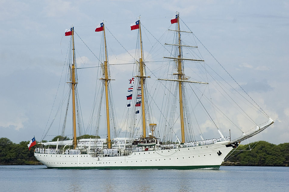 File:Esmeralda BE43.jpg