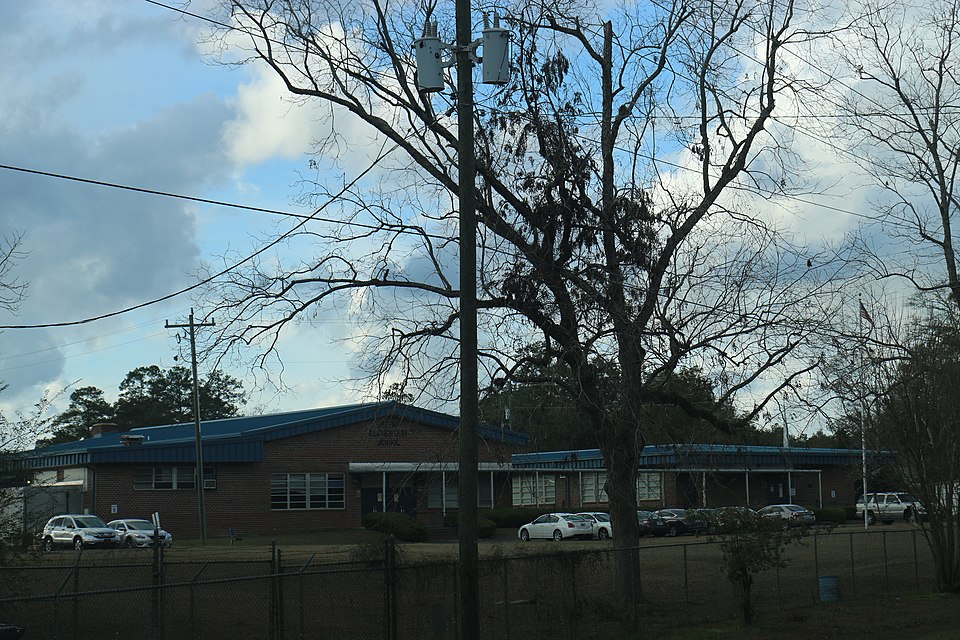 File:Gretna Elementary School.jpg