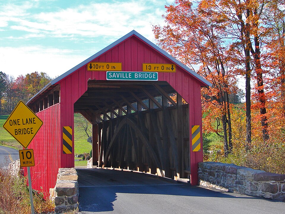File:Saville PA C Bridge 2.JPG