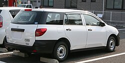 Pre-facelift Nissan AD Van (VAY12)