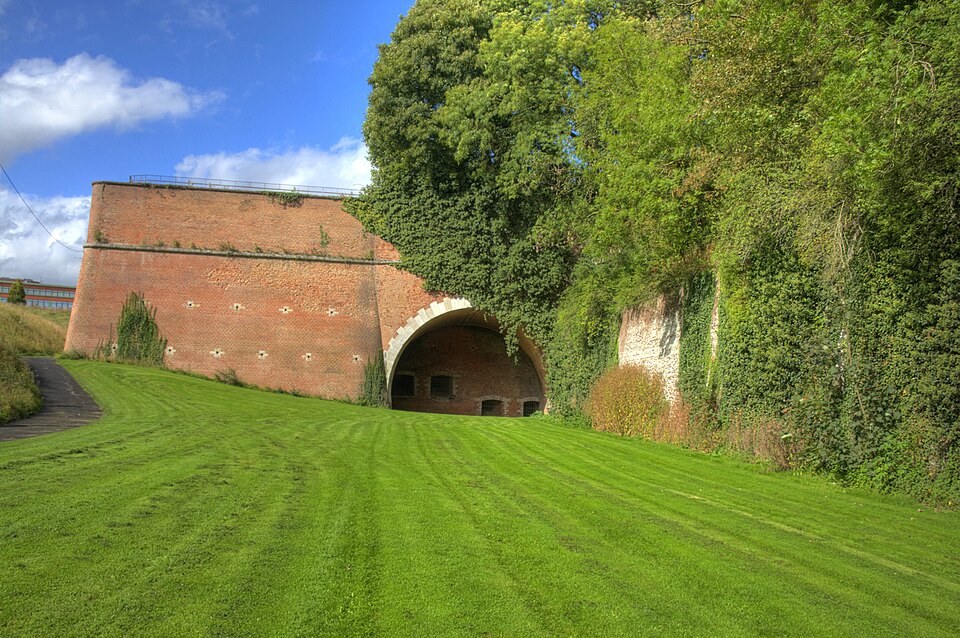 File:Arras-fortifications01.jpg