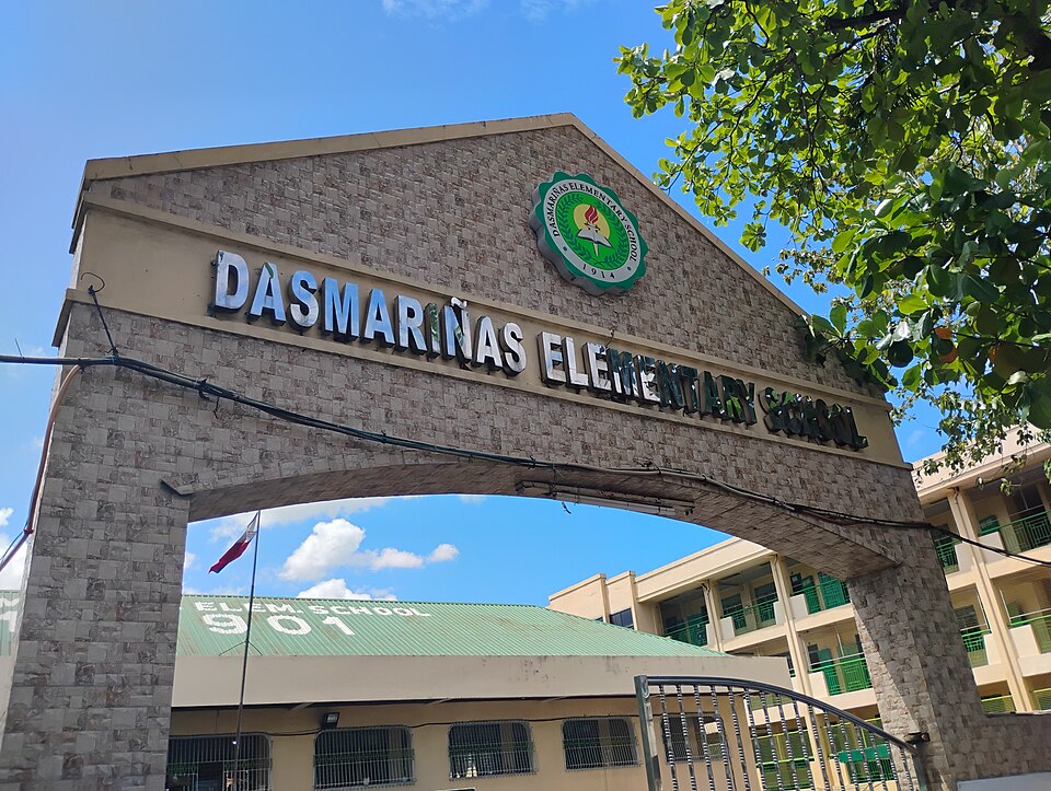 File:Dasmariñas Elem School, Cavite, Feb 2025.jpg