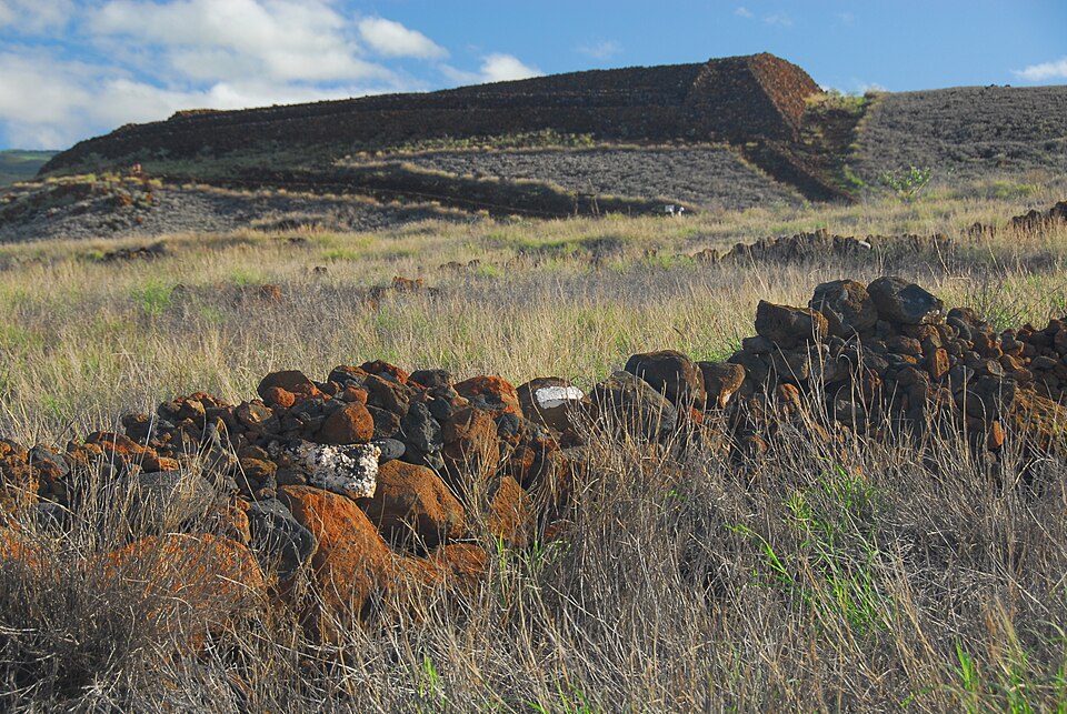File:Pu'ukoholā Heiau National Historic Site2.jpg