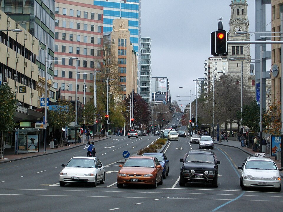 File:Queen Street, Auckland circa 2009 (13815646773).jpg