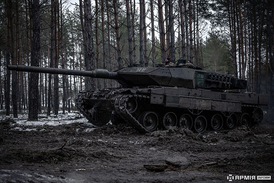 File:UA Leopard 2A6 05.jpg