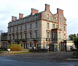 Headlands School