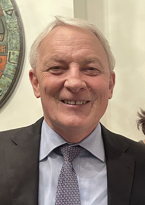 File:Phil Goff July 2022 (cropped).jpg